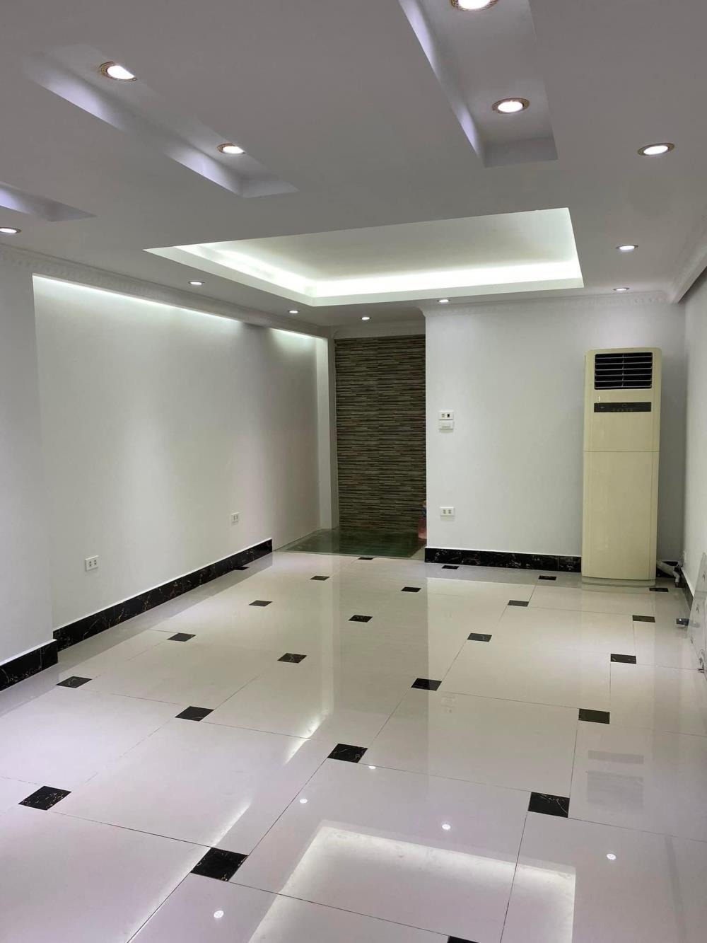 Bán nhà kim giang gần cầu dậu - 45m2 x5T - Giá 5.65 tỷ - Vị trí đẹp, tiện ích đầy đủ