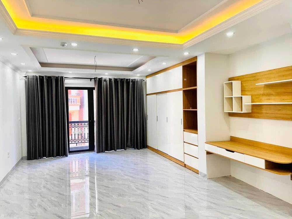 Bán nhà Đại Từ Hoàng Mai 45m2 x 5 Tầng - Giá 5.25 Tỷ - Ngõ Thông Thoáng