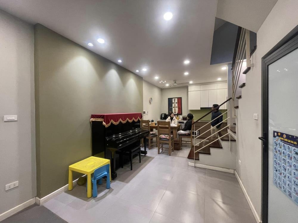 Bán Nhà Cầu Dậu Kim Giang 42m2, 4 Tầng, Giá 5.88 Tỷ - Vị Trí Đắc Địa