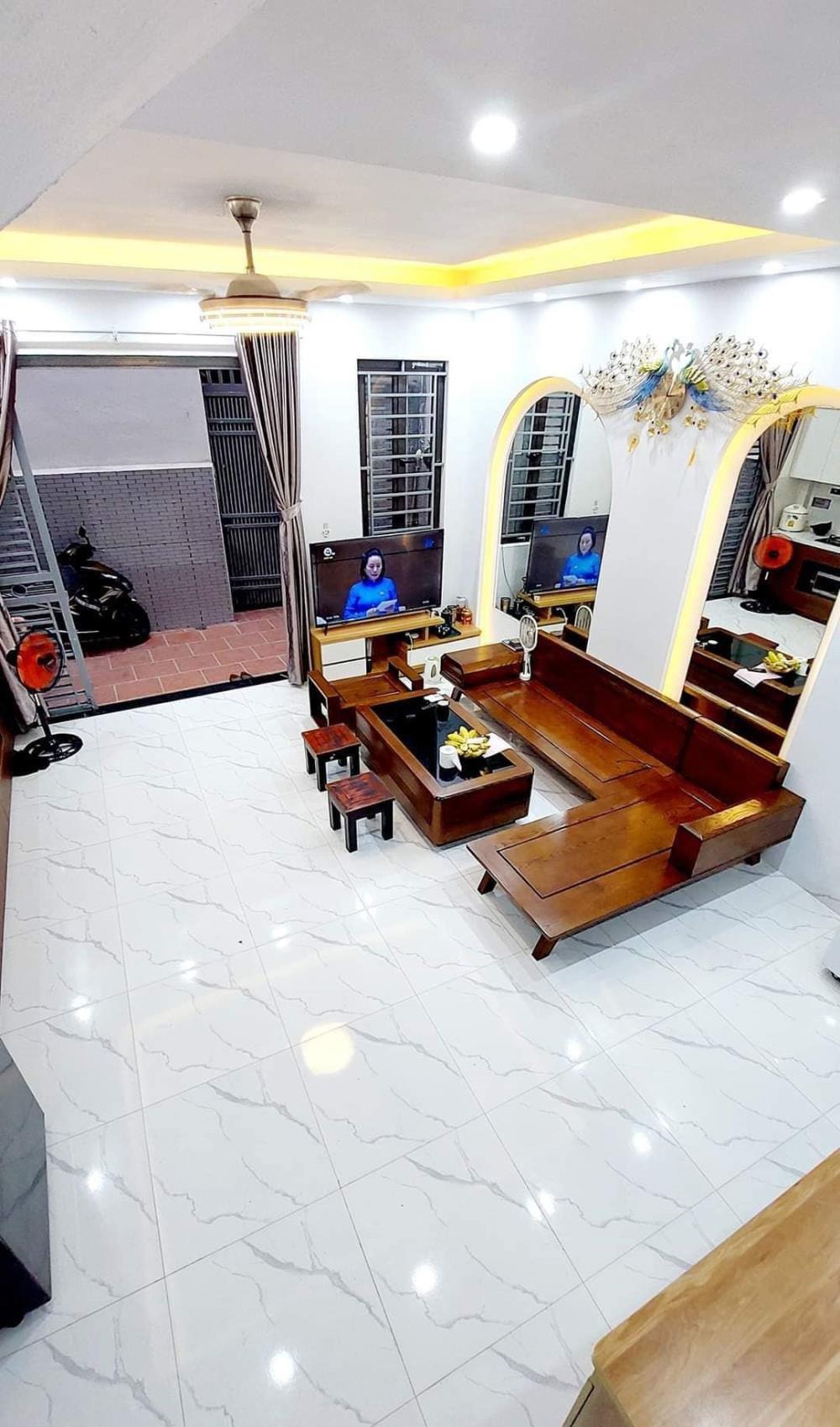 Bán Nhà Nguyễn Hữu Thọ Đại Kim DT 45m2, 5 Tầng, Giá 6.1 Tỷ - Vị Trí Đẹp, Full Nội Thất