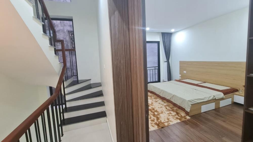 Bán nhà Linh Đàm - Hoàng Mai - 40m2 x 5 tầng - Giá 5.65 tỷ