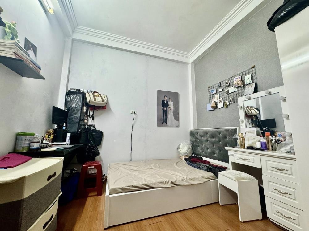Bán nhà võ chí công 32m2 x 5 tầng, MT 3.3m, Giá 7.85 tỷ, Cầu Giấy