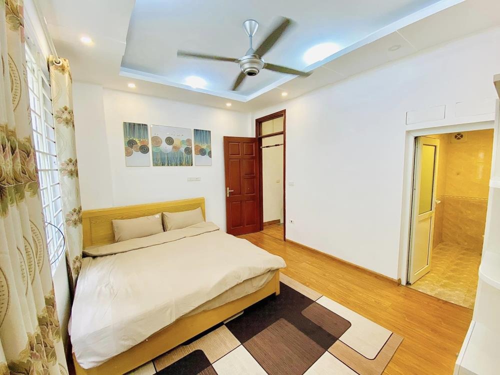 Nhà Đại Từ - 44m2 x 6 Tầng - Giá 5.35 Tỷ - Ngõ Thông, Ô Tô Gần