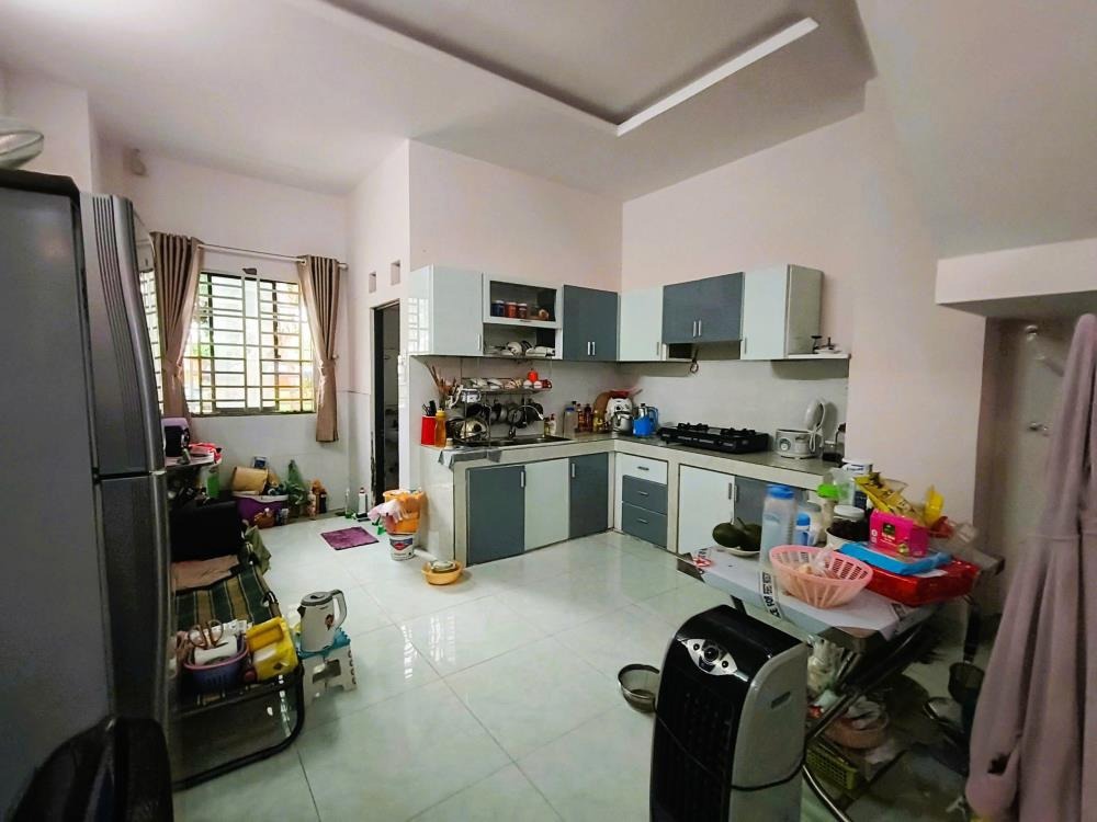 Bán nhà 2 Mặt Tiền Quận 2, 182m², 14.2 tỷ - Vị Trí Đắc Địa
