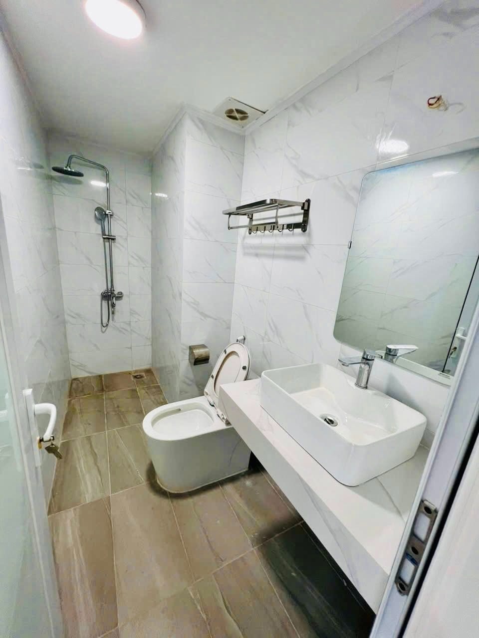 Big Tower 18 Phạm Hùng: Căn Góc 125m² - View Đẹp - Giá 7.3 Tỷ