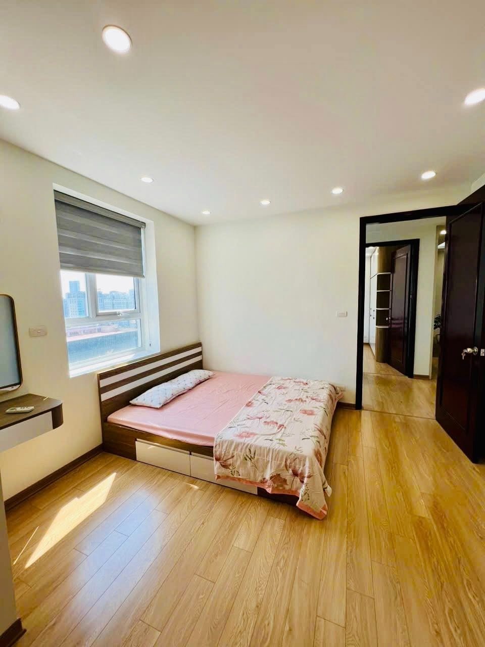 Big Tower 18 Phạm Hùng: Căn Góc 125m² - View Đẹp - Giá 7.3 Tỷ