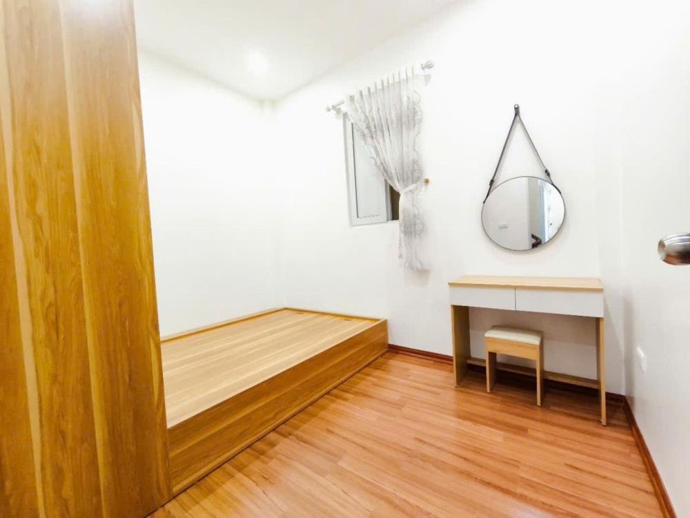 Lĩnh Nam - Nhà Đẹp 4 Tỷ - 3 Ngủ - Gần Ô Tô - Ngõ Rộng Thoáng