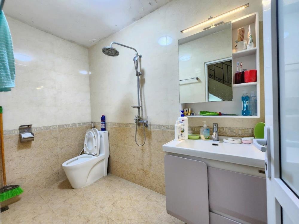 Nhà Đẹp Đống Đa - Ngõ Thông - Ô Tô Vào - KD Tốt - 2 Mặt Thoáng