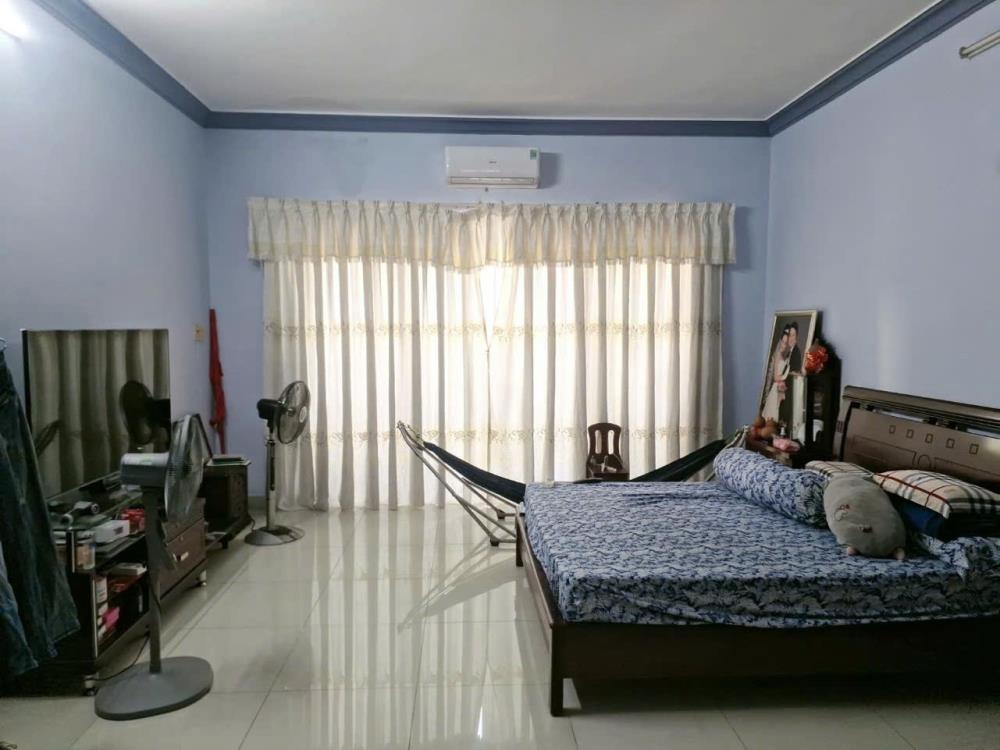 Nhà phố Quận 7 - 110m2 - 3PN - Giá 15.5 tỷ - Vị trí đắc địa