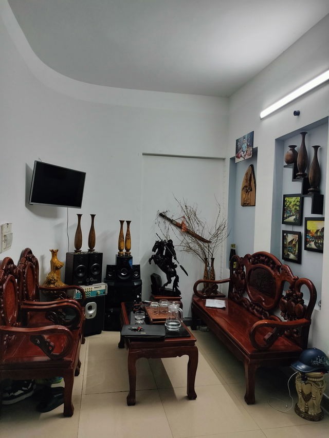 Nhà lô góc Ngọc Lâm - 67m2 - Full tiện ích - 9 tỷ