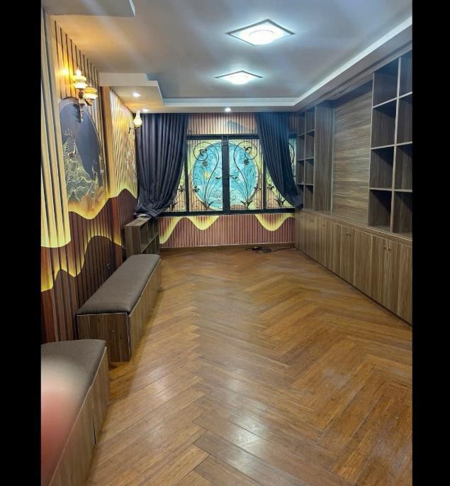 Siêu phẩm mặt phố Đống Đa 41m2 x 9 tầng, thang máy, kinh doanh đỉnh, dòng tiền 60tr/th