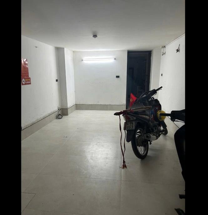 Siêu phẩm mặt phố Đống Đa 41m2 x 9 tầng, thang máy, kinh doanh đỉnh, dòng tiền 60tr/th