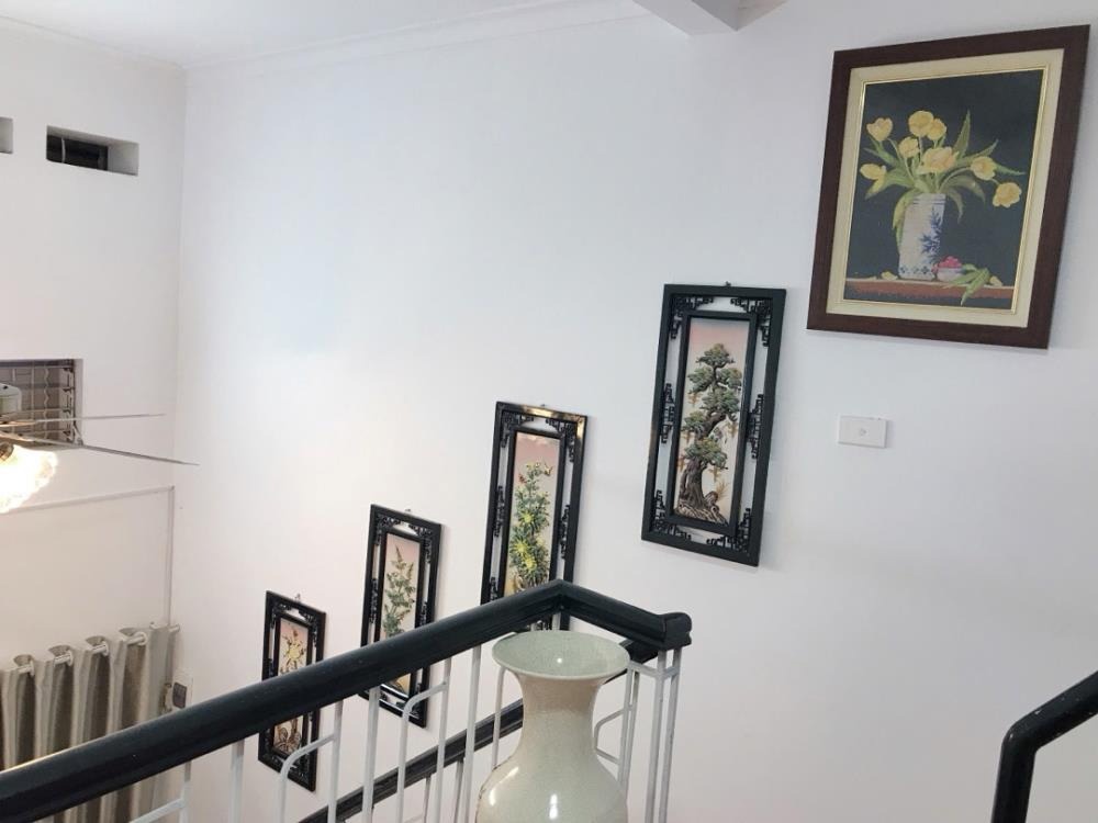 Nhà đẹp ngõ thông Phong Đống Đa 25m2 Full Nội Thất - Giá Tốt