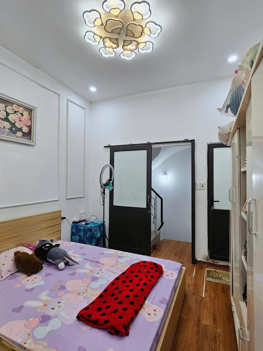 Nhà đẹp ngõ thông Phong Đống Đa 25m2 Full Nội Thất - Giá Tốt