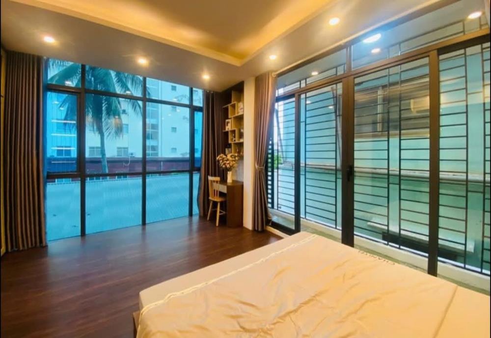 Bán Gấp Nhà Phố Thái Hà, Đống Đa: Ô Tô, Gara, Kinh Doanh