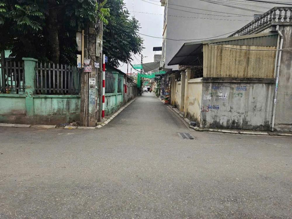 Bán nhà khu TT Cơ Khí Yên Viên - 2 Mặt Ngõ Thông - Ôtô Tránh Trước Nhà