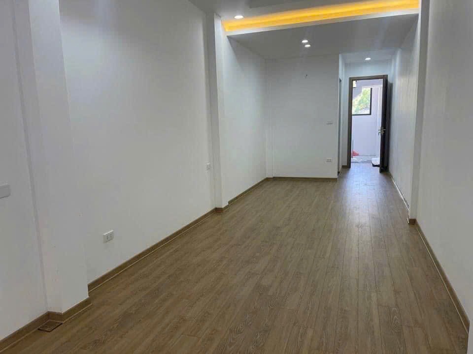 Phân Lô Đất 42m2, 5 Tầng, Ngõ Ô Tô, Gần Lotte - Giá Tốt