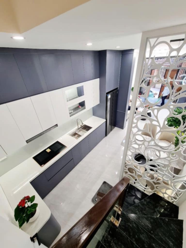 Bán nhà phố Đội Cấn - 4 Tầng - Full Nội Thất - Giá Tốt