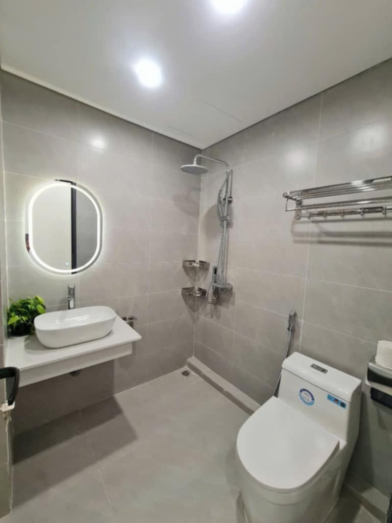 Bán nhà phố Đội Cấn - 4 Tầng - Full Nội Thất - Giá Tốt
