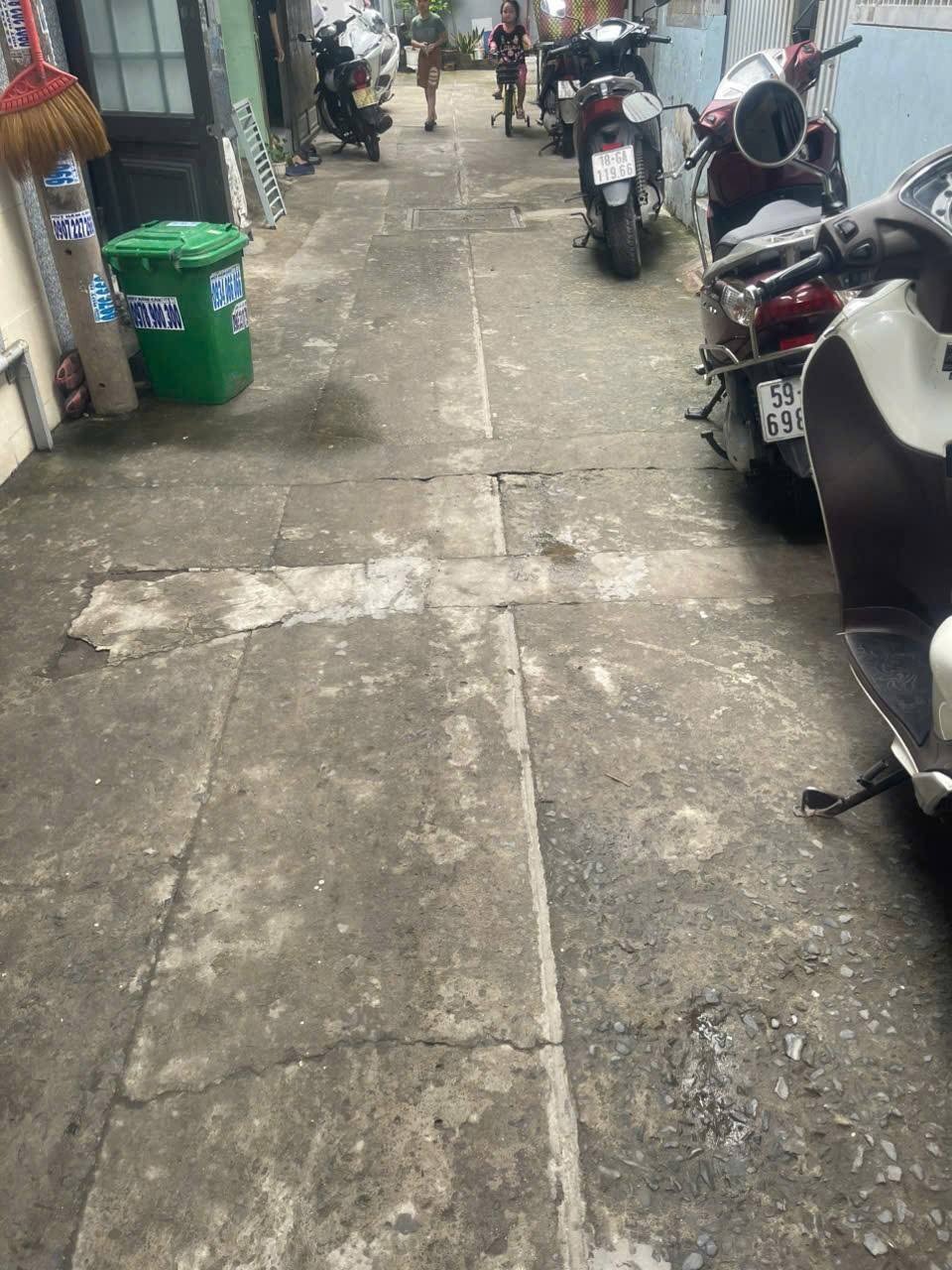 Bán nhà Quận 12 - Nguyễn Ảnh Thủ - 1 Lầu - SHR - 3.3 tỷ