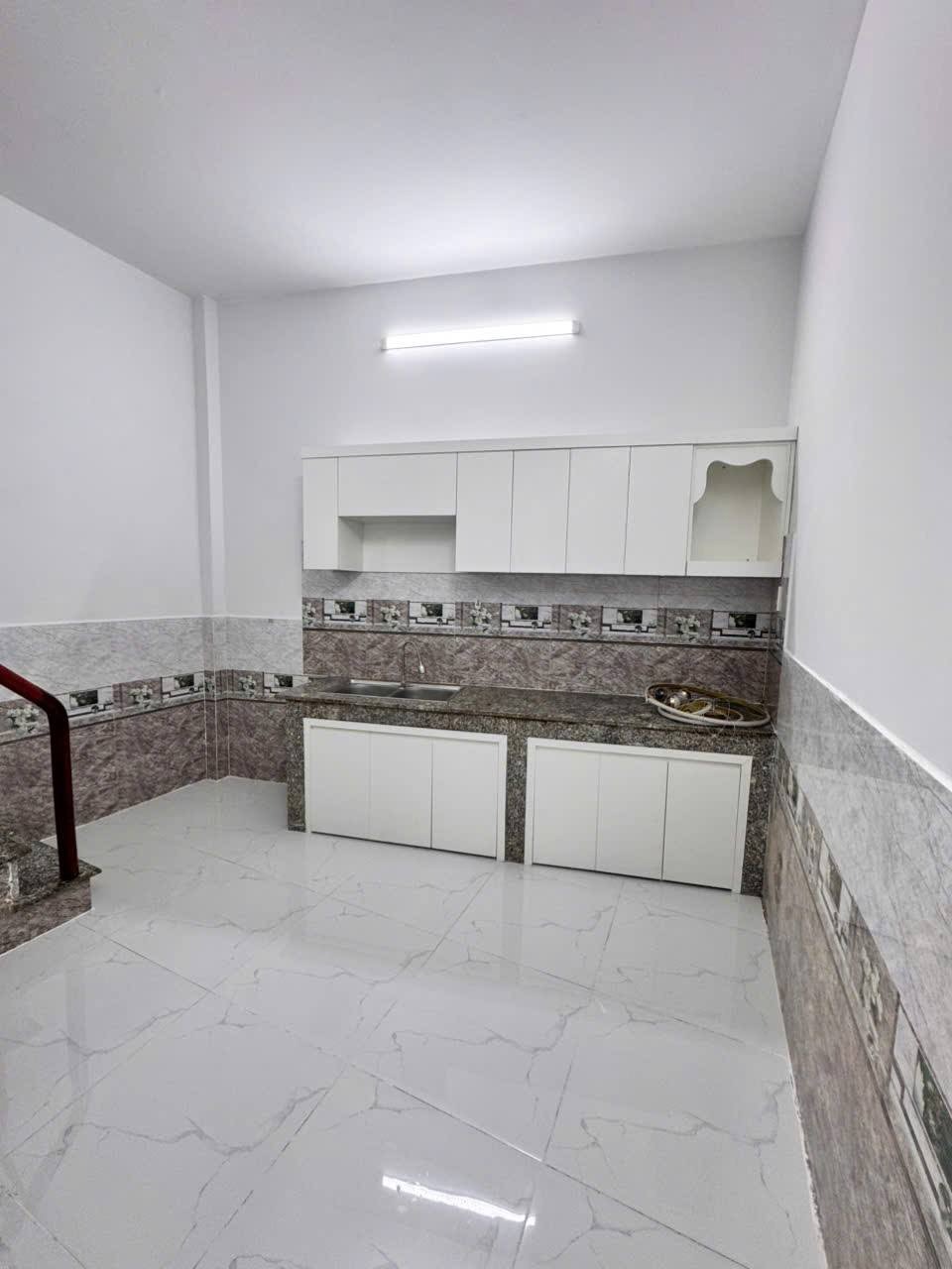 Bán nhà 1 lầu Quận 12 - Vị trí đẹp, tiện ích đầy đủ - Giá 1 tỷ 295 triệu