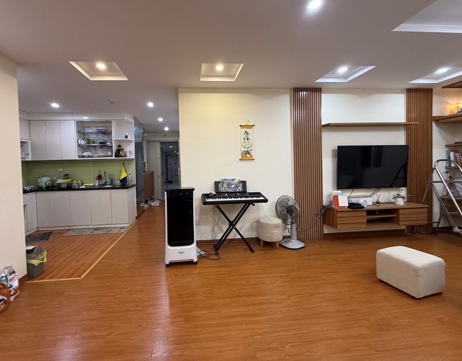 Căn Hộ 2PN, 80m2, 5.35 Tỷ - Vị Trí Đắc Địa Yên Hòa, Cầu Giấy