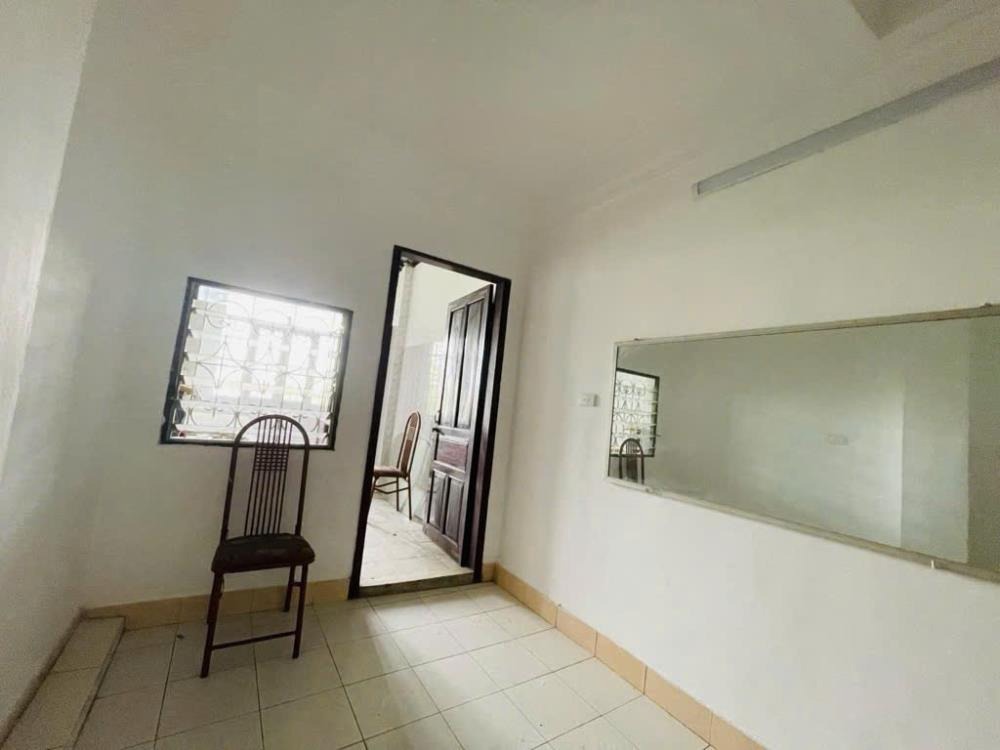 Bán Gấp Nhà Phố Đường Bưởi Ba Đình 23m - Giá Tốt
