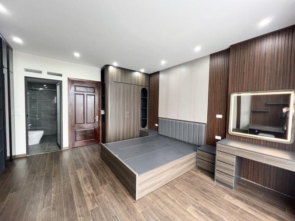 Bán nhà mặt phố Phú La, Hà Đông - 77m², 5 tầng, Kinh Doanh Đỉnh