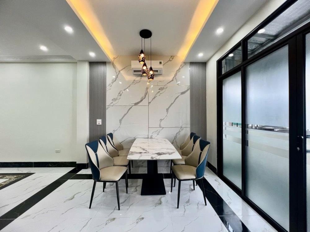 Bán nhà mặt phố Phú La, Hà Đông - 77m², 5 tầng, Kinh Doanh Đỉnh