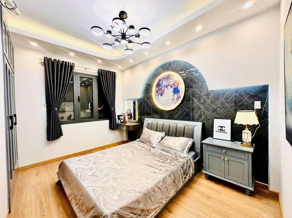 Bán Nhà 3 Tầng, HXH, Hoàng Hoa Thám, 7.38 Tỷ - Vị Trí Đắc Địa