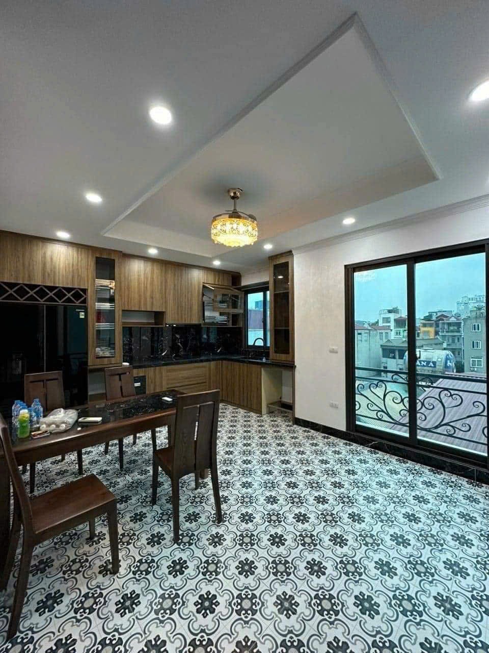Nhà Mới Xây Hà Đông: 6 Tầng, Thang Máy, Giá 8.7 Tỷ - Vị Trí Đắc Địa