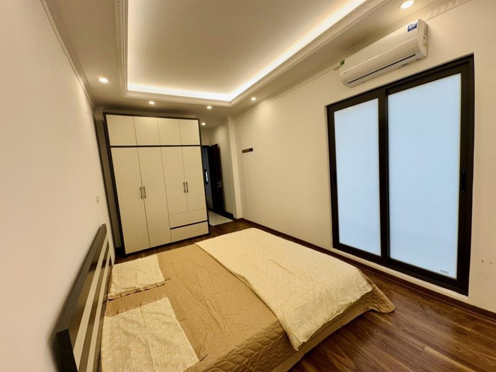 Bán nhà ngõ Hòa Bình 4, Hai Bà Trưng - 5 Tầng, Full Nội Thất, Ô Tô Đỗ Cửa