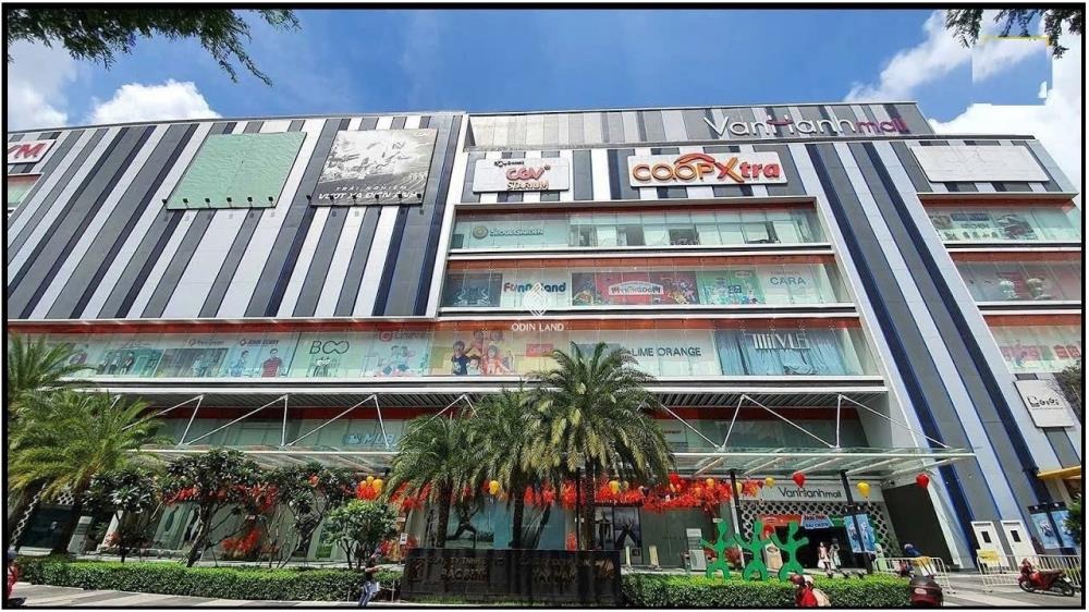Cho Thuê Tòa Nhà Mặt Tiền Sư Vạn Hạnh - Vị Trí Đắc Địa, Tiện Kinh Doanh