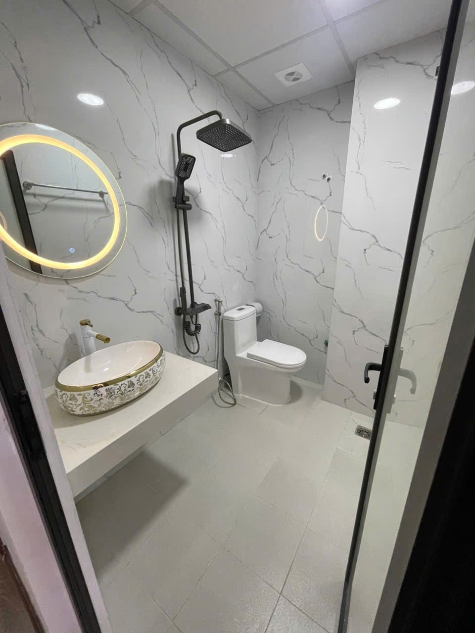 Nhà Mới Thanh Trì 5 Tầng, Mặt Tiền Gần Bến Xe Nước Ngầm - Giá 5 Tỷ
