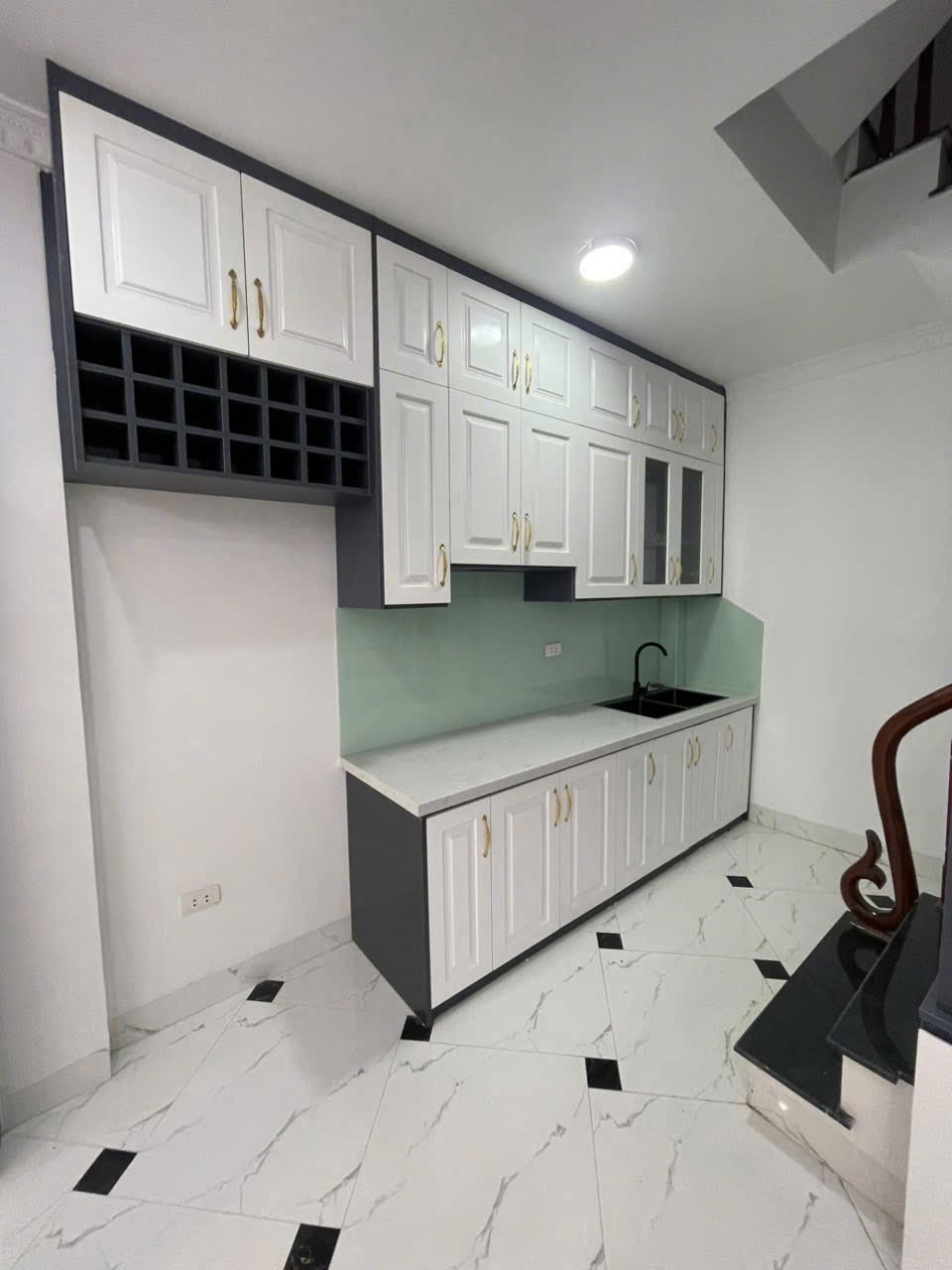 Nhà Mới Thanh Trì 5 Tầng, Mặt Tiền Gần Bến Xe Nước Ngầm - Giá 5 Tỷ