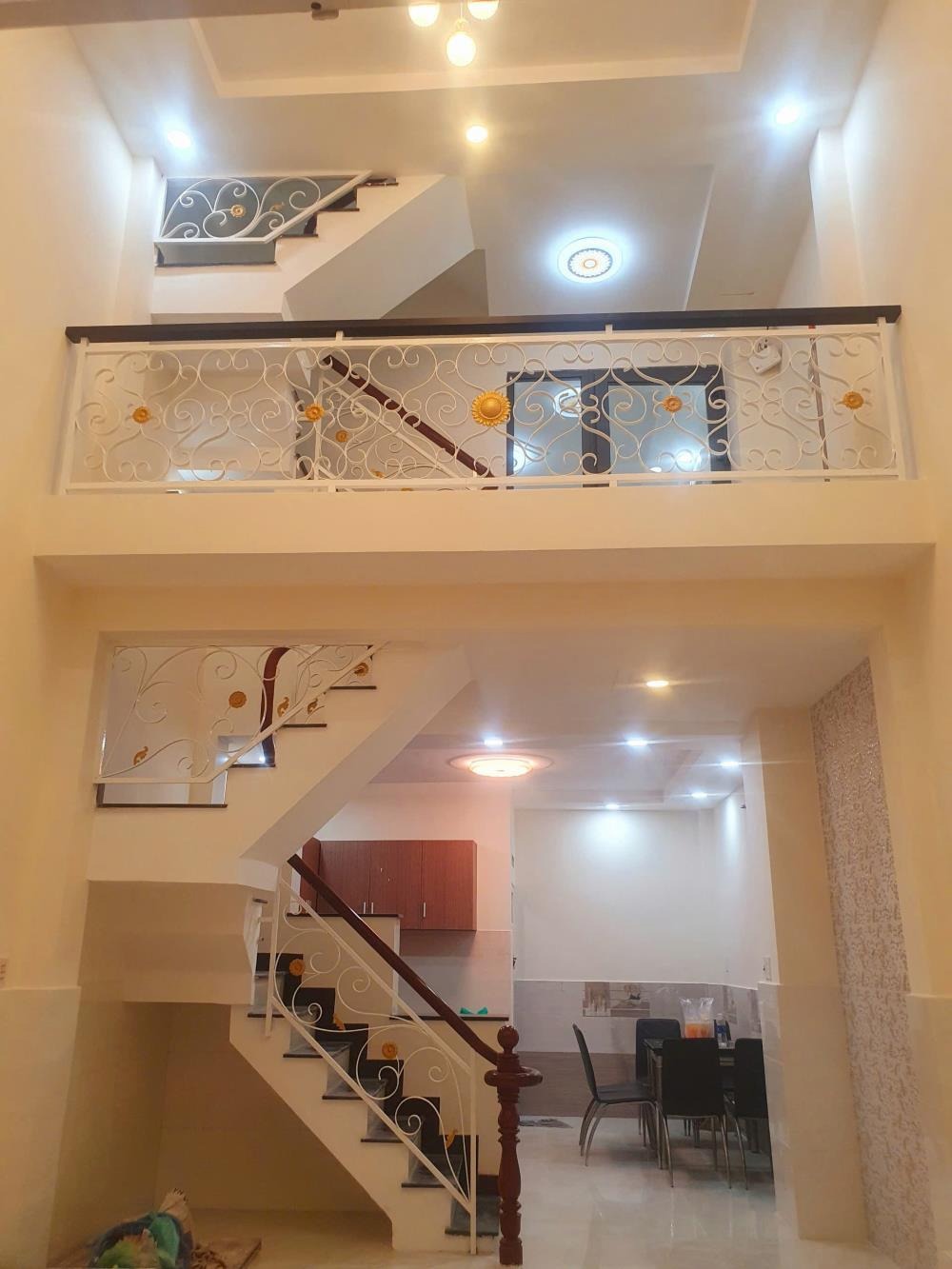 Nhà phố Quận 8: 4x10.5m, 1 Trệt 4 Lầu, Giá 6.9 tỷ