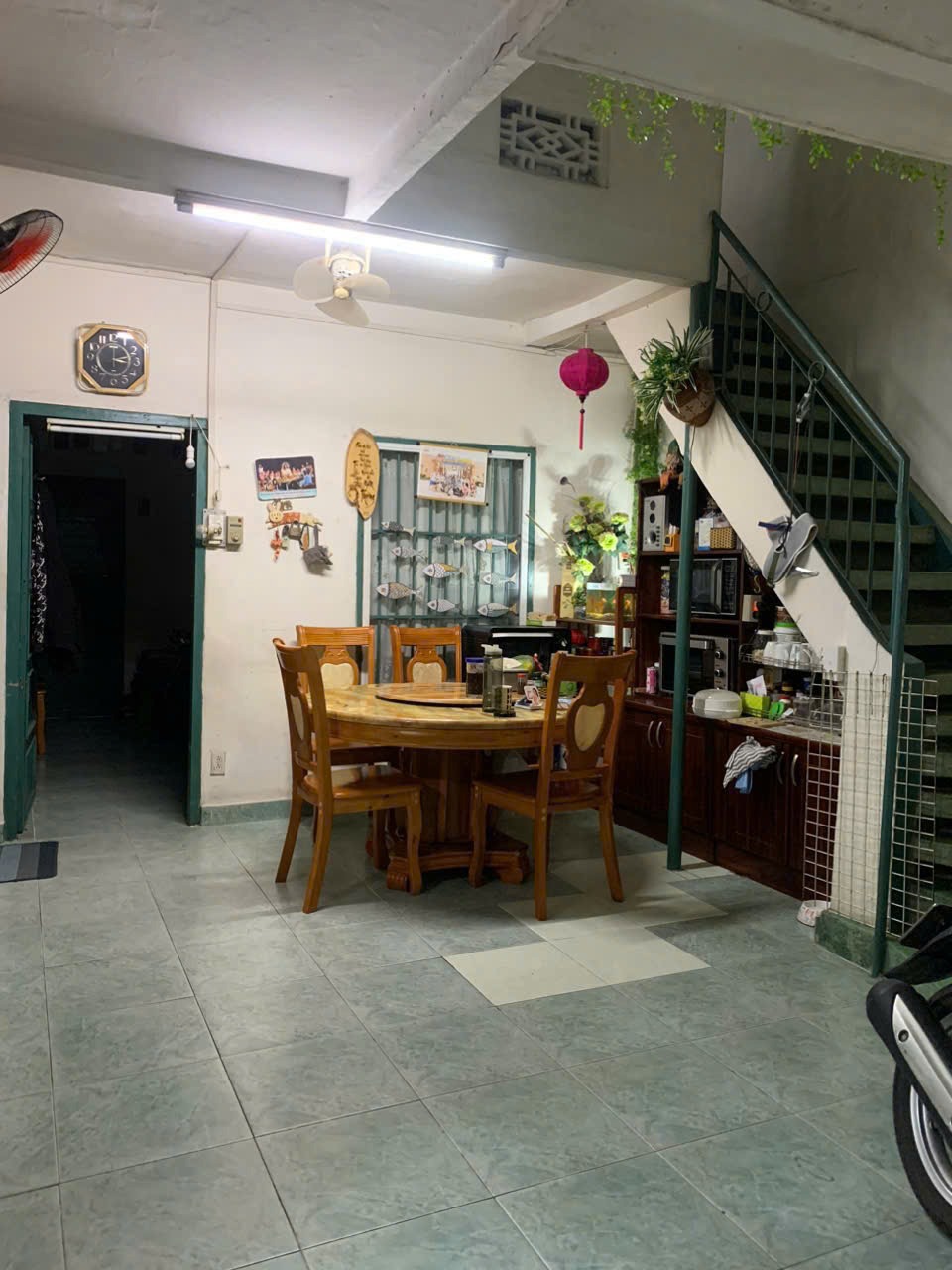 Bán Gấp Nhà 2 Mặt Hẻm, Vị Trí Đẹp, Gần Mặt Tiền Lê Văn Sỹ, Quận 3