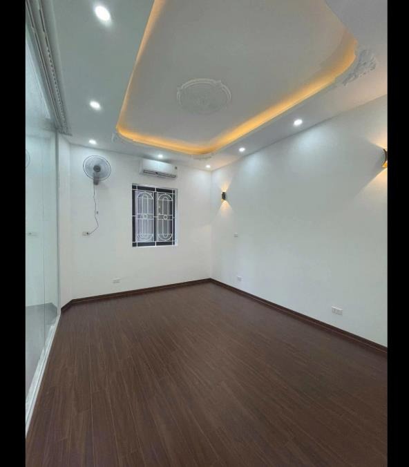 Bán Gấp Nhà Bùi Xương Trạch Lô Góc Quân Đội - 3 Thoáng, Nội Thất Xịn, Giá Tốt