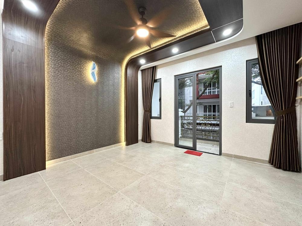 Nhà đẹp 4 tầng Bình Thạnh - 75m2, đường 12m, khu phân lô cao cấp