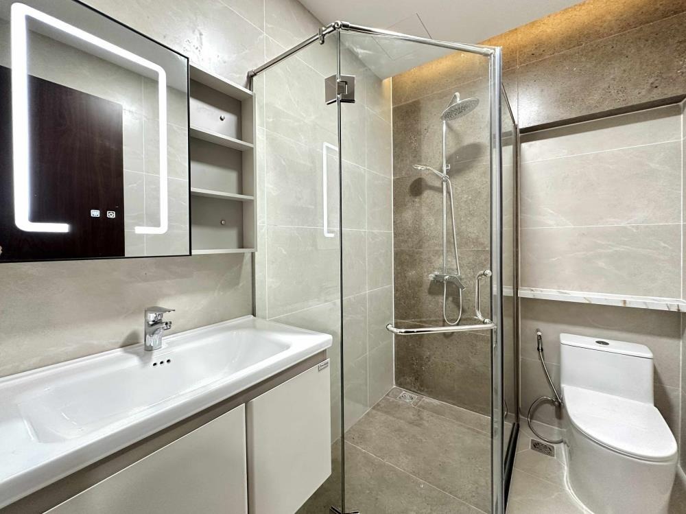 Nhà đẹp 4 tầng Bình Thạnh - 75m2, đường 12m, khu phân lô cao cấp