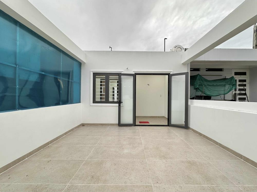 Nhà đẹp 4 tầng Bình Thạnh - 75m2, đường 12m, khu phân lô cao cấp