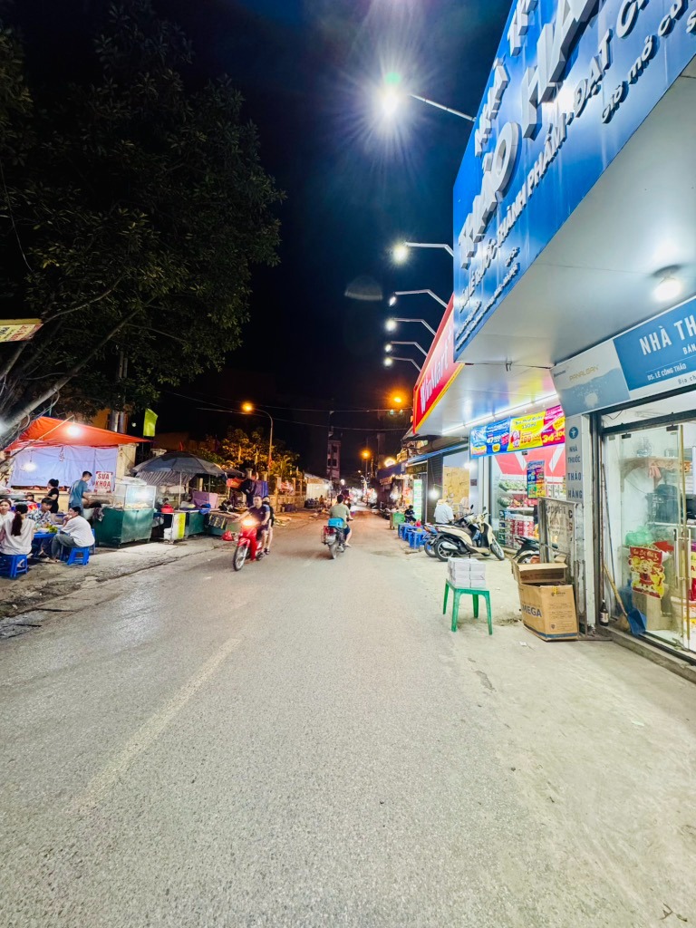 Nhà đẹp Lĩnh Nam 5 tầng, ô tô vào nhà, giá 7 tỷ