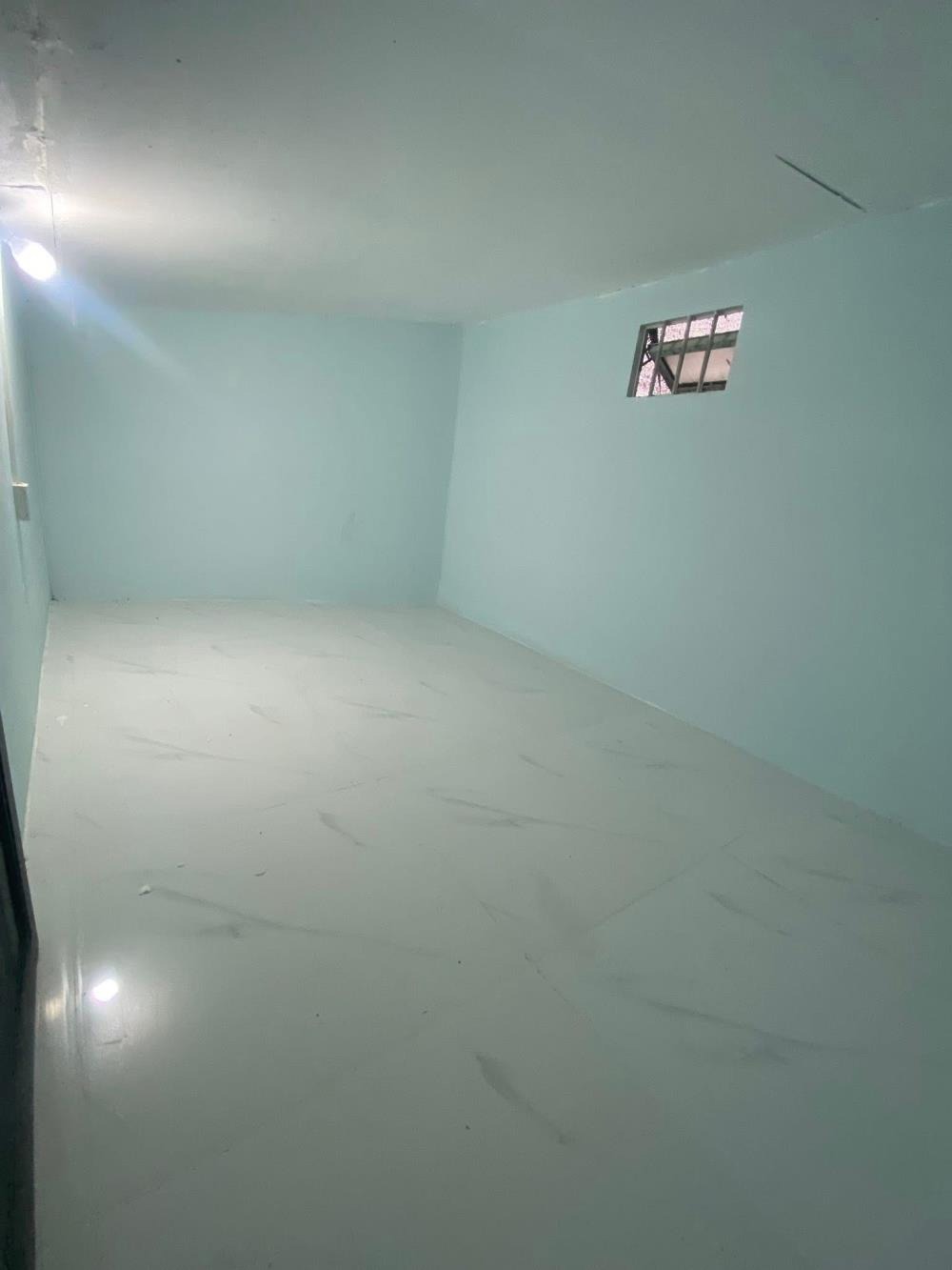 Bán Nhà Gần Chợ Bình Chánh, 1 Trệt 1 Lầu, Giá 600 Triệu - Xem Ngay!