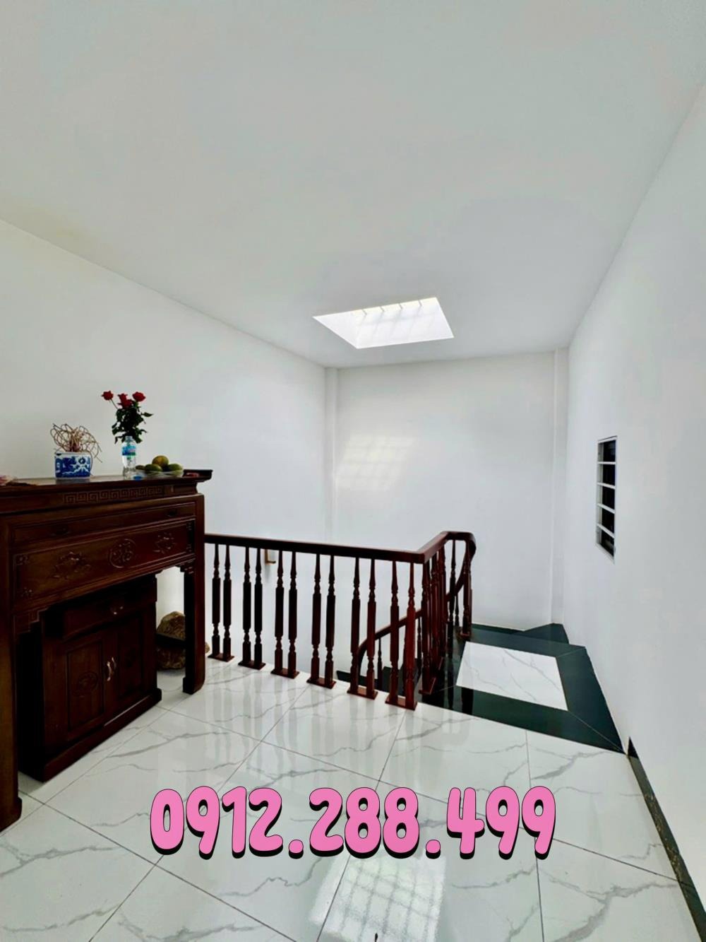 Nhà phố Minh Khai - Hai Bà Trưng: 32m x 5 tầng, 7.2 tỷ, Ô Tô Tránh, Gần Hồ Gươm
