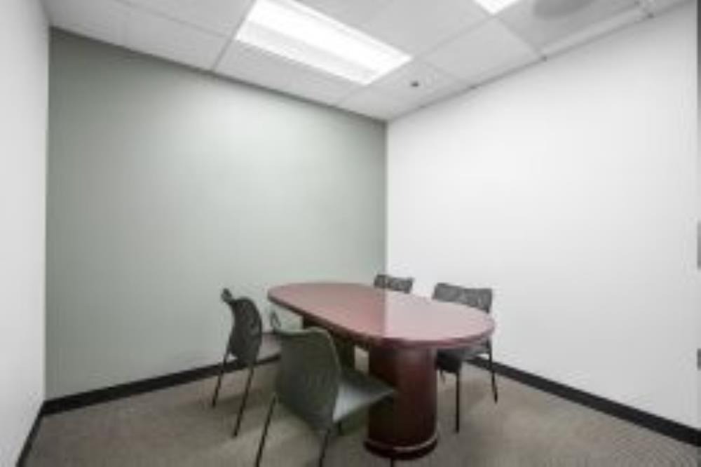 Giải Pháp Văn Phòng Linh Hoạt Regus MACH Building - TP.HCM | Không Gian Làm Việc Hiện Đại