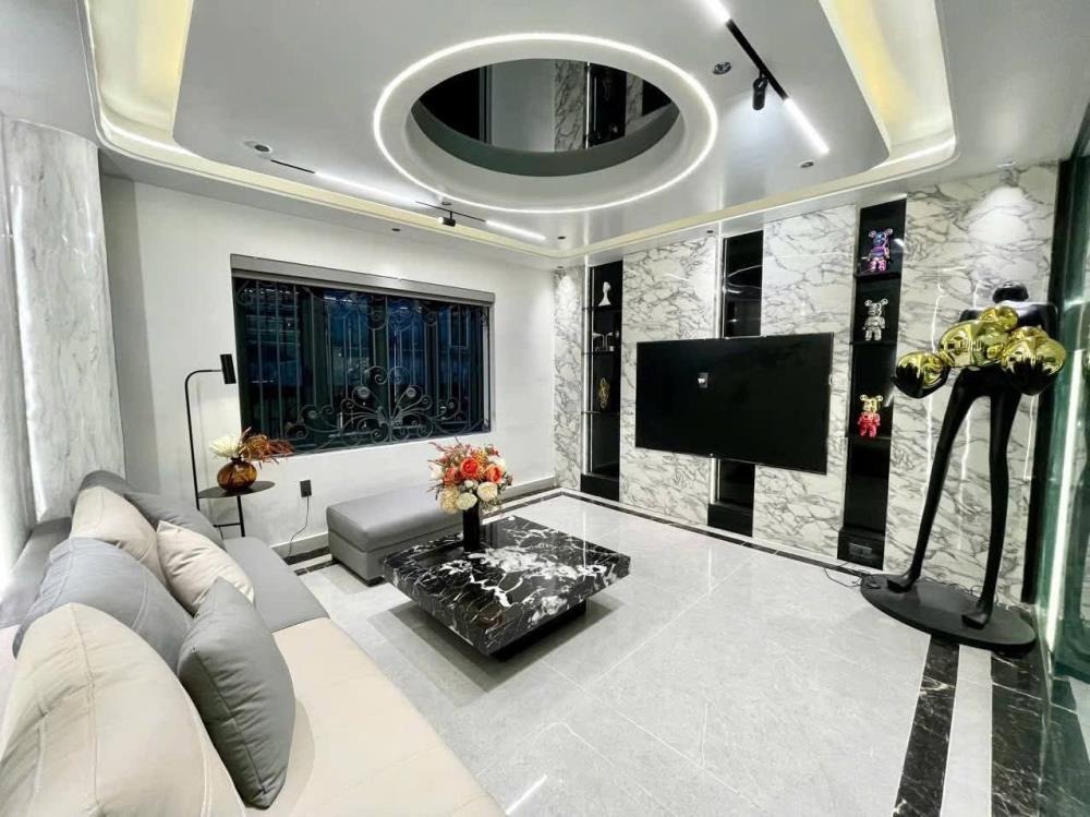 Nhà Đẹp Tây Mỗ, Nam Từ Liêm - Giá 7 Tỷ | 34m² Lô Góc - Hotline: 0889 240 088