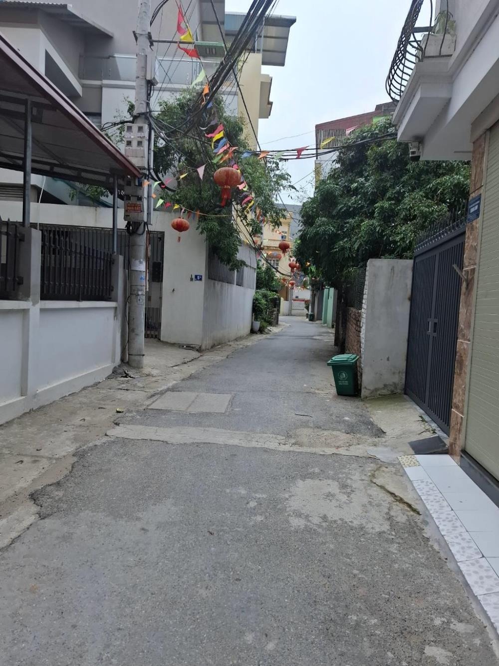 Bán Căn 5 Tầng Phường Liên Mạc, Bắc Từ Liêm: 36m2, Mặt Tiền 4.5m, Ô Tô Đỗ Cửa