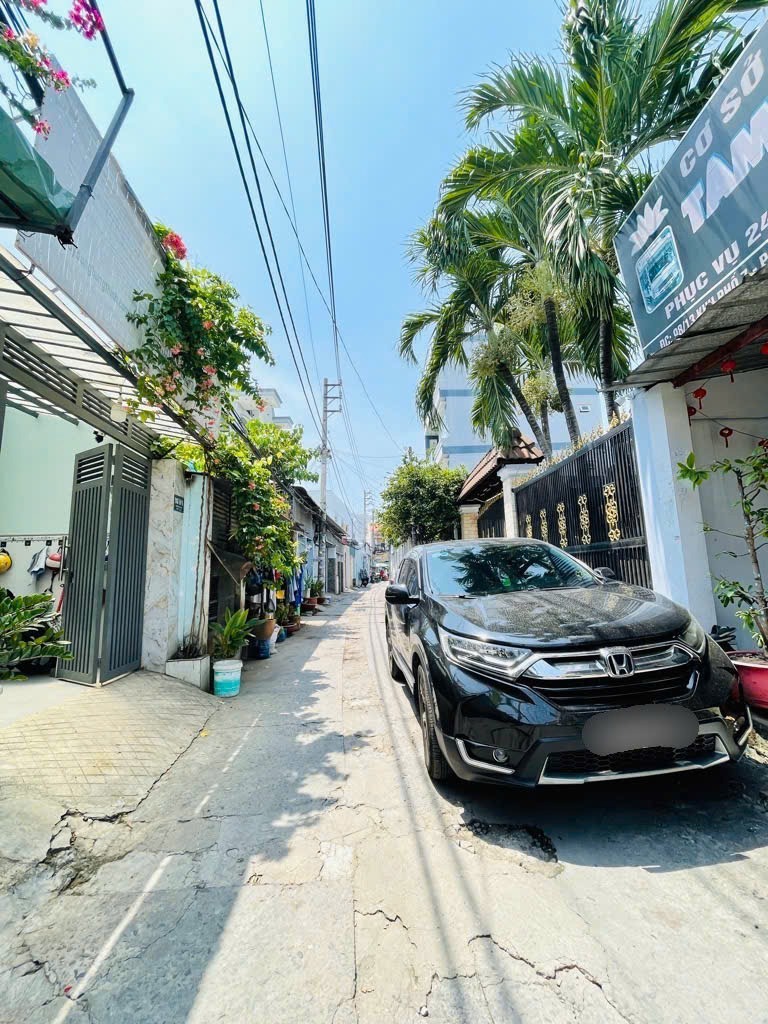 Bán Gấp Nhà Chính Chủ Quận 12 - 71m2, Xe Hơi Vào Tận Nơi - Giá Chỉ 3 Tỷ