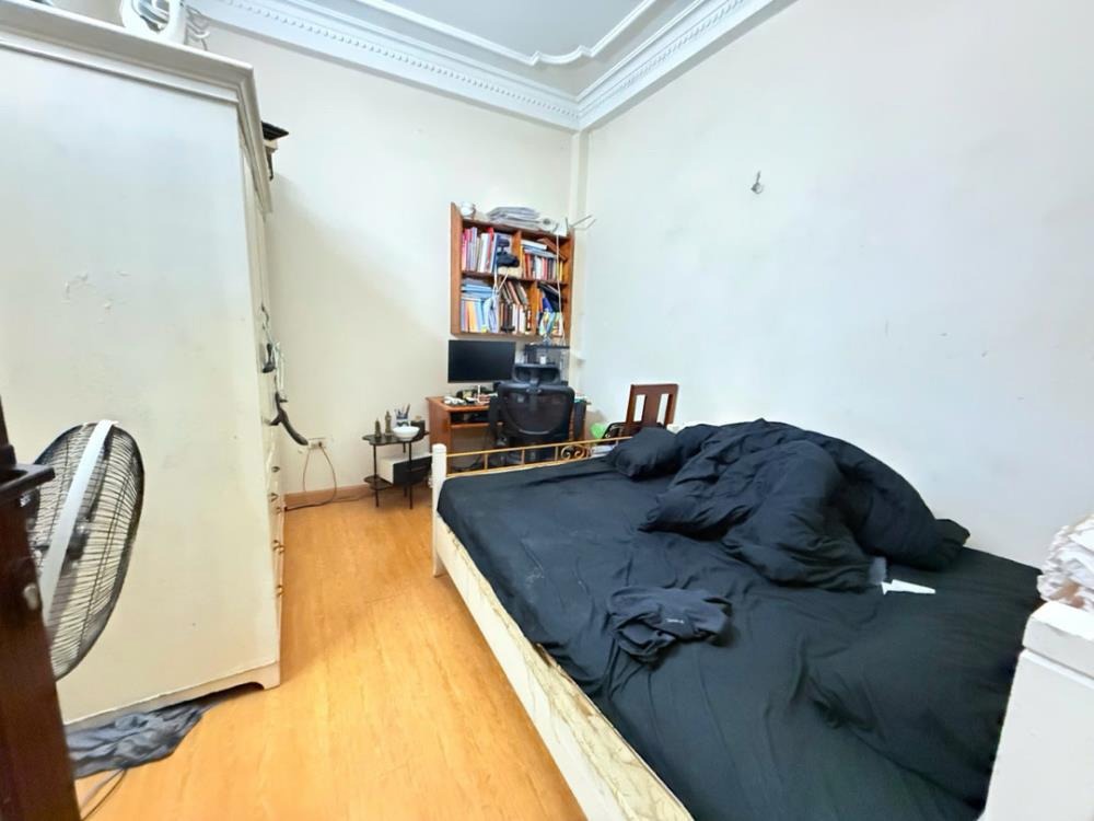 Bán nhà Nguyễn Ngọc Nại 41m2, 5 tầng, Ô tô vào nhà, Giá Tốt