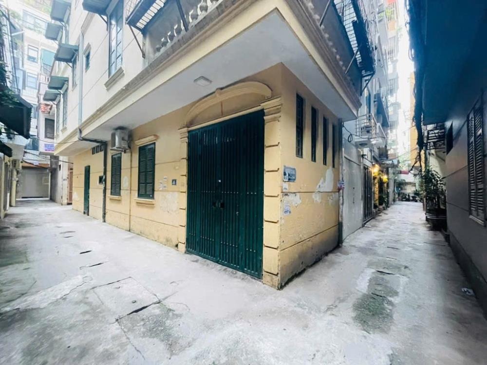 Nhà Đẹp Đào Tấn - Phân Lô - Ô Tô Đỗ Cửa - Giá Tốt